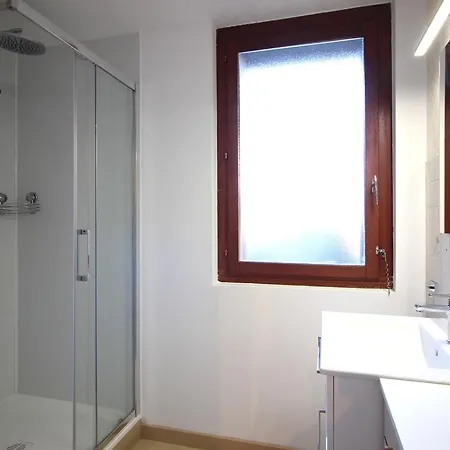 Appartement Mont-dore, 3 Pièces, 5 Personnes - Fr-1-415-116 *